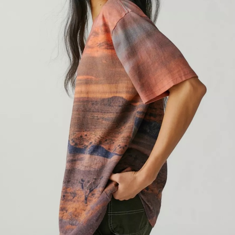 Urban Outfitters Desert Sky Graphic Tee - Picture 3 of 7